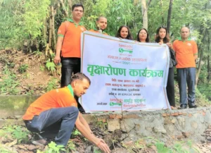समृद्धि फाइनान्सद्धारा काठमाण्डौको बालाजुमा वृक्षारोपण कार्यक्रम