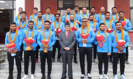 नेपाली क्रिकेट टीमलाई प्रधानमन्त्रीको सम्मान  : प्रतिखेलाडी ३ लाख दिने घोषणा ( फोटो फिचर )