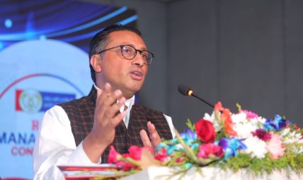 उद्योगी व्यवसायी सरकारका साझेदार, धरपकडको हल्ला निराधार : अर्थमन्त्री डा. स्वर्णिम वाग्ले