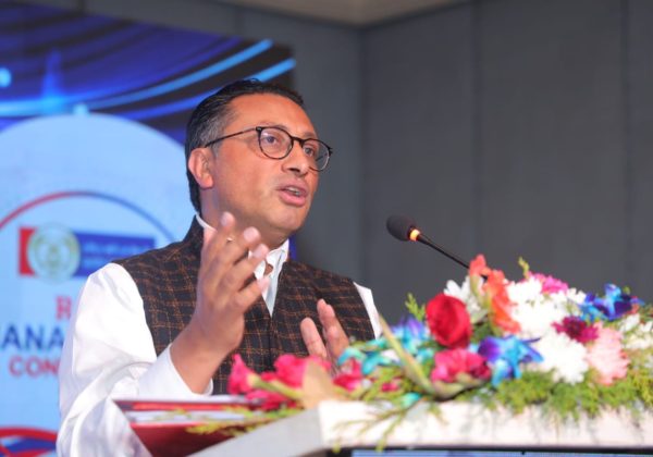 उद्योगी व्यवसायी सरकारका साझेदार, धरपकडको हल्ला निराधार : अर्थमन्त्री डा. स्वर्णिम वाग्ले
