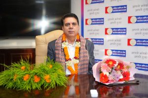 राष्ट्रिय वाणिज्य बैंक सञ्चालक समितिका नवनियुक्त अध्यक्ष ढकालद्धारा पदभार ग्रहण