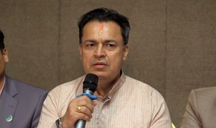 एनआरएनए एकताका लागि लचकता अपनाउँदैछौं : अध्यक्ष डा. बद्री केसी