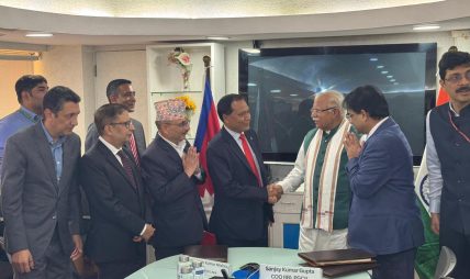 उर्जामन्त्री कुलमान घिसिङ र भारतका विद्युतमन्त्री मनोहरलाल खट्टरबीच भेटवार्ता उर्जामन्त्री कुलमान घिसिङ र भारतका विद्युतमन्त्री मनोहरलाल खट्टरबीच भेटवार्ता