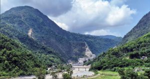 मन्त्रीविहीन अवस्थाको फाइदा ? १५६४ रोपनी राष्ट्रिय वन–जग्गा निजी कम्पनीलाई उत्खननका लागि स्वीकृति