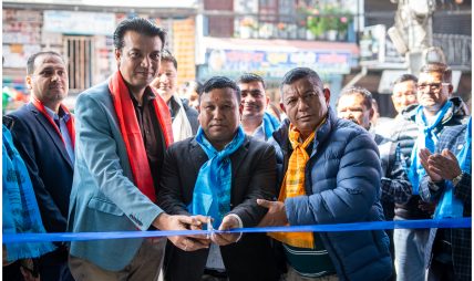 कजारियाद्वारा मध्य नेपालको बजार विस्तार, बेसीसहरमा नयाँ एक्सक्लुसिभ शोरूम उद्घाटन