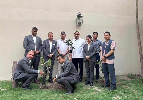 रमादा बाईविन्धाम इटहरीले मनायो ग्रीन अभियान सहितको पृथ्वी दिवस