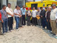 दुर्गम सिलीचोङ गाउँपालिकालाई गुँरास हाइड्रोपावरद्वारा एम्बुलेन्स हस्तान्तरण