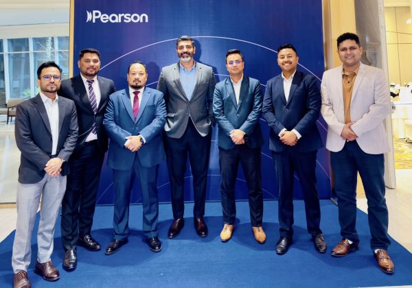 काठमाडौंमा पियरसन पीटीई साझेदार भेटघाट: शिक्षा, सहकार्य र बीमाको महत्वमा जोड