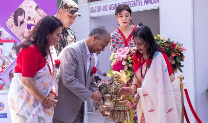 महिला उद्यमी मेला सरु : स्थानीय उत्पादनदेखि अन्तरराष्ट्रिय बजारसम्मको पहुँच महिला उद्यमी मेला सरु : स्थानीय उत्पादनदेखि अन्तरराष्ट्रिय बजारसम्मको पहुँच