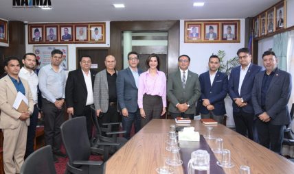 अटोमोबाइल क्षेत्र सुधारका लागि नाइमाका सुझाव: अर्थमन्त्री वाग्ले सकारात्मक