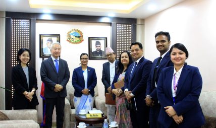 कानूनमन्त्री गौतम र जापानका राजदूत तोरुबीच भेटघाट, कानून सुधार र एआई नियमनमा नेपाल–जापान सहकार्यबारे छलफल