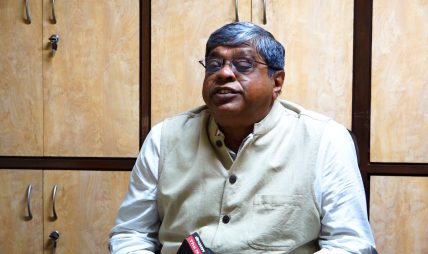 वैदेशिक लगानी आकर्षणमा नेपाल किन कमजोर ? सैबाल घोषको ताजा विश्लेषण