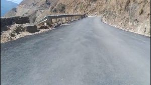 हुल्म–मान्म सडक कालोपत्रे अन्तिम चरणमा, स्थानीयलाई सहज यात्रा हुने