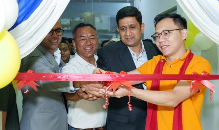 सानेपास्थित रमेश कम्प्लेक्समा नयाँ POCO सर्भिस सेन्टर सञ्चालनमा सानेपास्थित रमेश कम्प्लेक्समा नयाँ POCO सर्भिस सेन्टर सञ्चालनमा