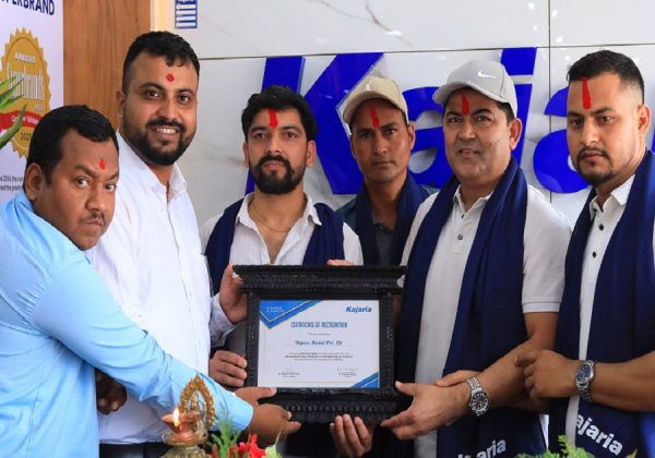 कजारियाको नयाँ शोरुम अब हापुरे दाङमा, प्रिमियम टायल कलेक्सनको शुभारम्भ