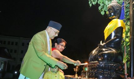 जहाँ श्रमिक सम्मानित हुन्छ,त्यही समाज समृद्ध हुन्छ : अध्यक्ष ओली