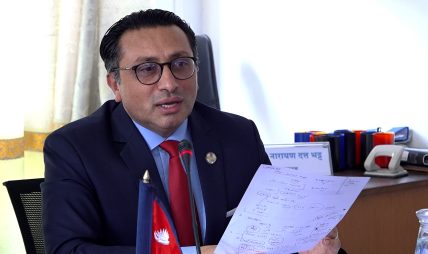 आर्थिक सर्वेक्षण : आर्थिक वृद्धि ३.८५ प्रतिशत र प्रतिव्यक्ति आय १,५३५ डलर पुग्ने प्रक्षेपण आर्थिक सर्वेक्षण : आर्थिक वृद्धि ३.८५ प्रतिशत र प्रतिव्यक्ति आय १,५३५ डलर पुग्ने प्रक्षेपण