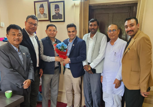 नाडा अटोमोबाइल्स एशोसिएशन अफ नेपालद्वारा मधेश प्रदेशका अर्थमन्त्रीसँग भेटवार्ता, अटोमोटिभ क्षेत्रको नीतिगत संवाद सम्पन्न