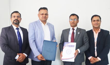 नेपाल बैंक र सिद्धार्थ बिजनेस ग्रुपबीच सेवा शुल्कमा छुट सम्बन्धी सम्झौता नेपाल बैंक र सिद्धार्थ बिजनेस ग्रुपबीच सेवा शुल्कमा छुट सम्बन्धी सम्झौता