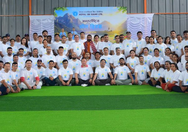 अन्तर्राष्ट्रिय योग दिवसमा नेपाल एसबीआई बैंकद्वारा सातै प्रदेशमा योग कार्यक्रम
