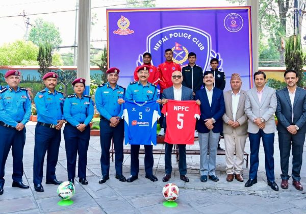 आइजीआई प्रुडेन्सियल इन्स्योरेन्स र नेपाल पुलिस फुटबल क्लबबीच सहकार्य सम्झौता