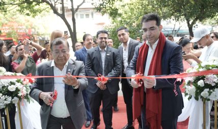 लक्ष्मी ग्रुपसँगको सहकार्यमा नेपालमा ‘बोस’ को पहिलो आधिकारिक ब्रान्ड स्टोर सञ्चालन