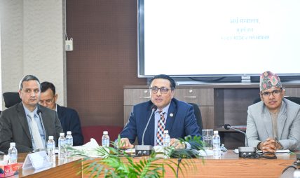 सचिवहरूलाई अर्थमन्त्रीको निर्देशन: ८० प्रतिशतभन्दा बढी पूँजीगत खर्च र १६ खर्ब राजस्व लक्ष्य पूरा गर्न जुट्न आग्रह सचिवहरूलाई अर्थमन्त्रीको निर्देशन: ८० प्रतिशतभन्दा बढी पूँजीगत खर्च र १६ खर्ब राजस्व लक्ष्य पूरा गर्न जुट्न आग्रह