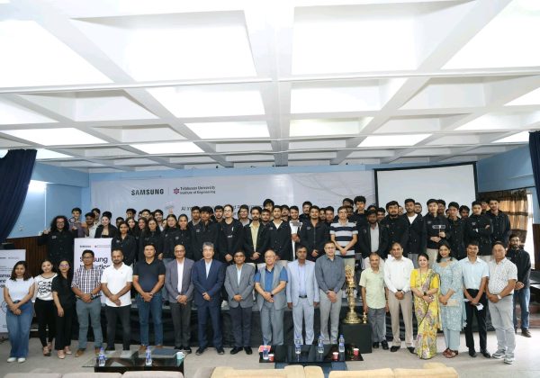 सामसङ इनोभेसन क्याम्पसद्वारा कोडिङ ग्र्याजुएटहरूलाई सम्मान, नेपालमा नयाँ एआई कार्यक्रम सुरु