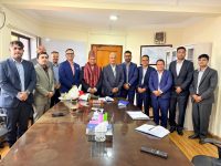नेपाल मर्चेन्ट बैंकर्स संघद्वारा नवनियुक्त सेबोन अध्यक्षलाई बधाई तथा पुँजी बजारका प्राथमिकतामाथि छलफल नेपाल मर्चेन्ट बैंकर्स संघद्वारा नवनियुक्त सेबोन अध्यक्षलाई बधाई तथा पुँजी बजारका प्राथमिकतामाथि छलफल