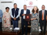 चेम्बर अध्यक्ष अग्रवाल र नेपालस्थित संयुक्त राष्ट्रसंघीय आवासीय संयोजक याहियाबीच भेटवार्ता चेम्बर अध्यक्ष अग्रवाल र नेपालस्थित संयुक्त राष्ट्रसंघीय आवासीय संयोजक याहियाबीच भेटवार्ता